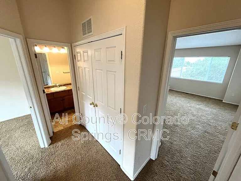 4719 Iron Horse Villas Point — Photo 11
