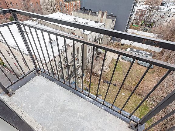 5th image of 171 Linden Blvd #5C