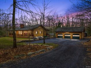 563 Peenpack Trail, Sparrowbush, NY 12780