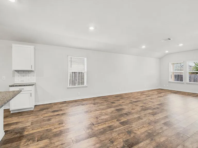 5518 Stormie Keep — Photo 3