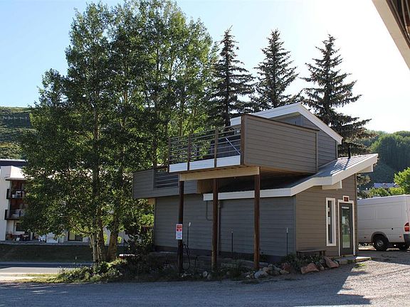 3rd image of 710 Gothic Road #3