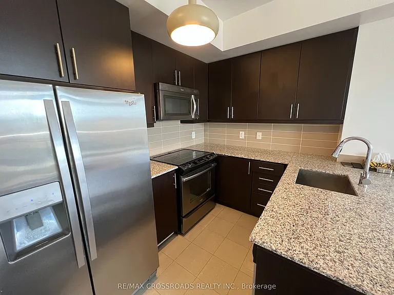 2756 Old Leslie St #519 — Photo 11