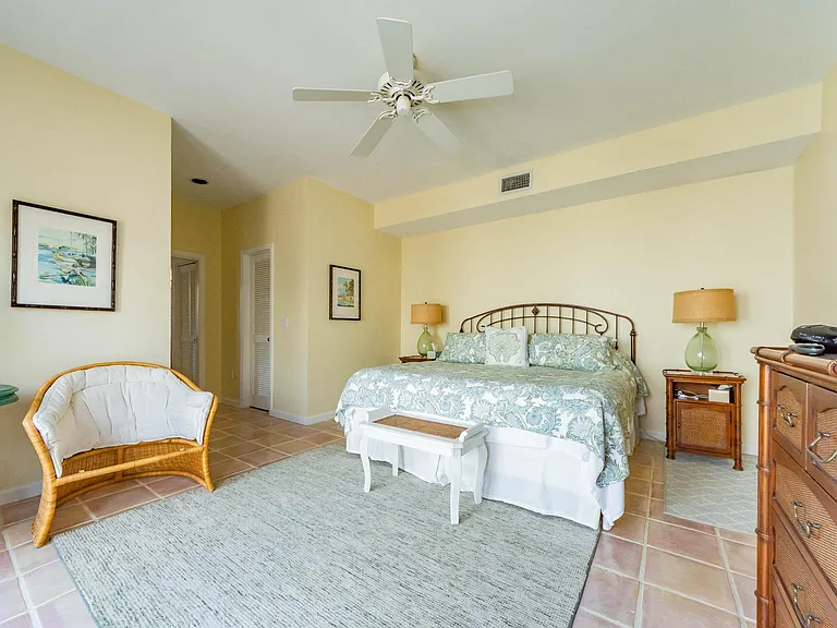 8382 Satin Leaf Ct #8382 — Photo 23