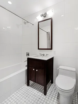 Rented by Keller Williams NYC | media 6