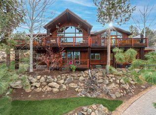 3337 NW Panorama Dr, Bend, OR