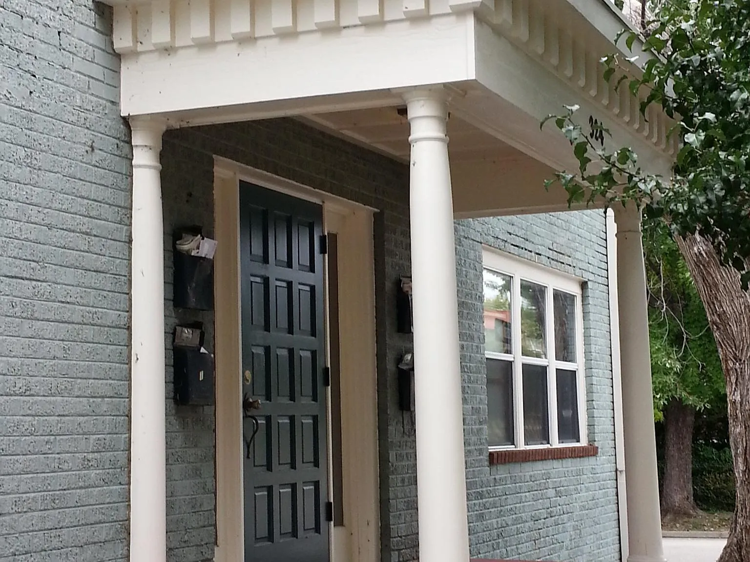 1 bed, 800 sqft, $1,075 — Photo 2
