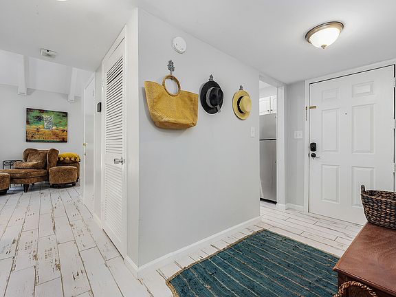 2nd image of 124 Driftwood Bay N Unit 34C