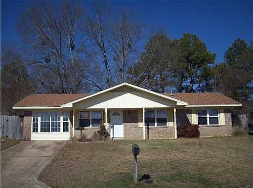 1st image of 113 Phylis Dr