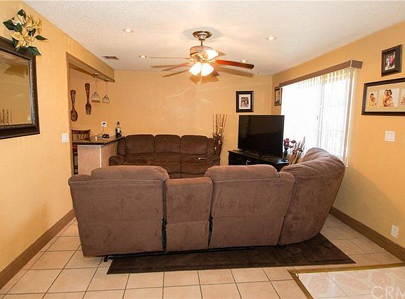 5th image of 13710 Las Vecinas Dr