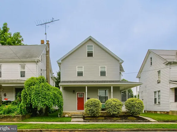 515 4th St, New Cumberland, PA 17070