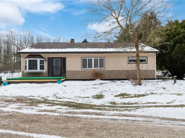 1821 Myersville Rd, Akron, OH 44312