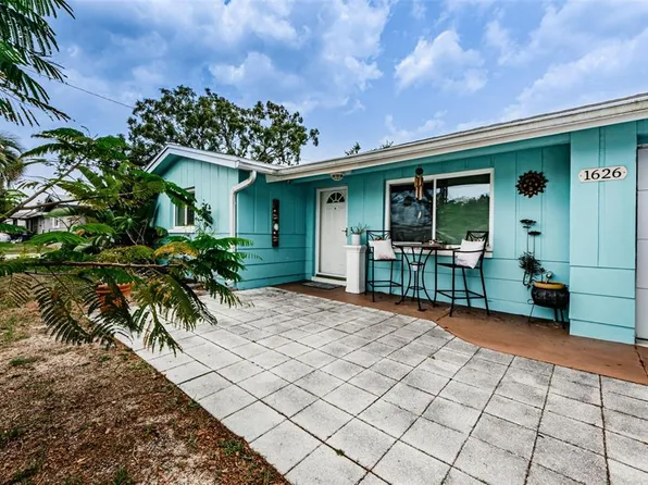 1626 Dander Dr, Holiday, FL 34690