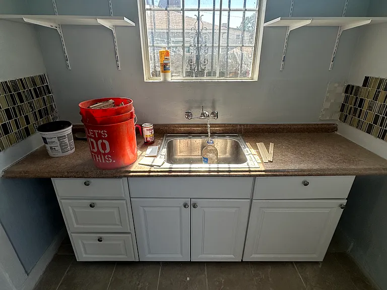 2707 Niles St — Photo 8