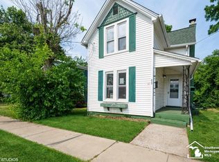 516 Division St, Adrian, MI 49221