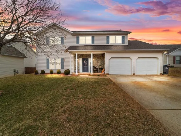 824 Pecan Ridge Cir, Kernersville, NC 27284