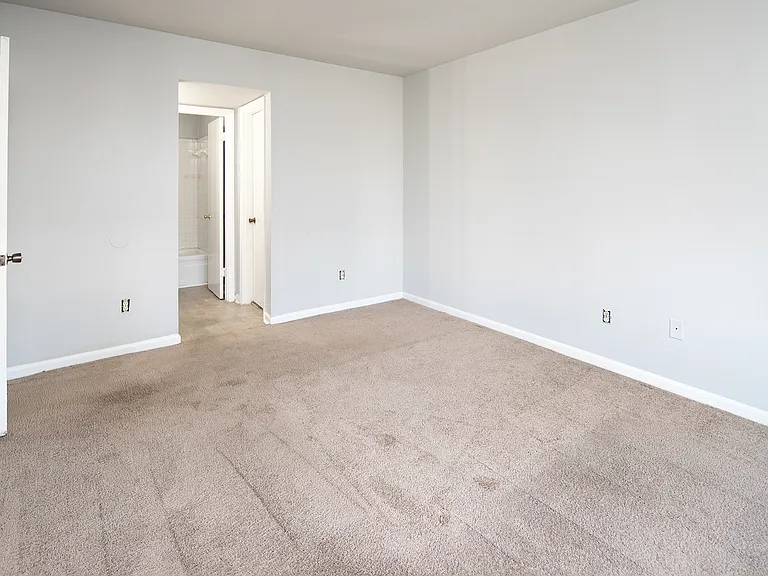 849 Farmhurst Dr #D — Photo 19