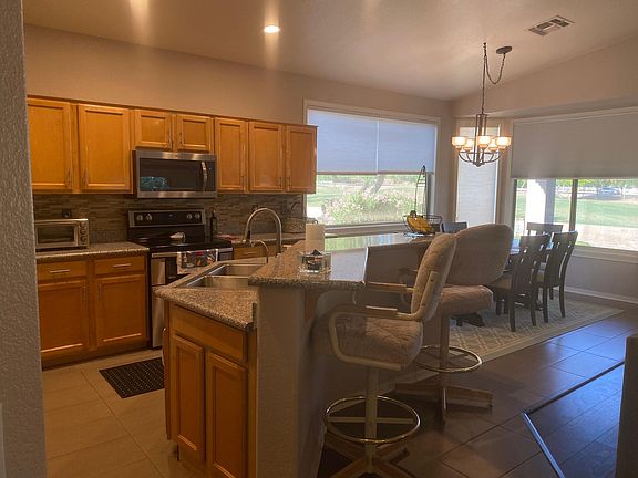 3rd image of 5031 S Lantana Ln