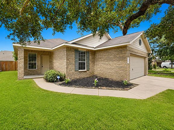 2nd image of 13035 Avery Ridge Ln