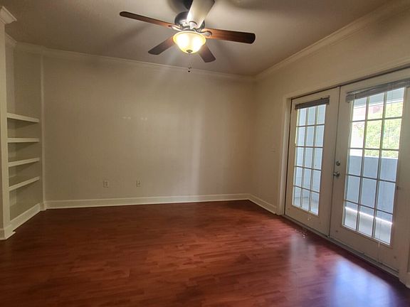 3rd image of 206 E South St Unit 2030