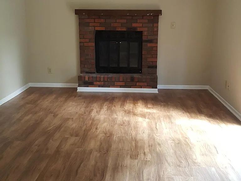 6605 Echo Ln — Photo 4