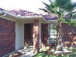 3rd image of 2700 Woodlark Dr