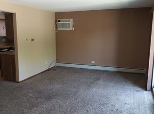 9700 S Karlov Ave APT 2W, Oak Lawn, IL 60453