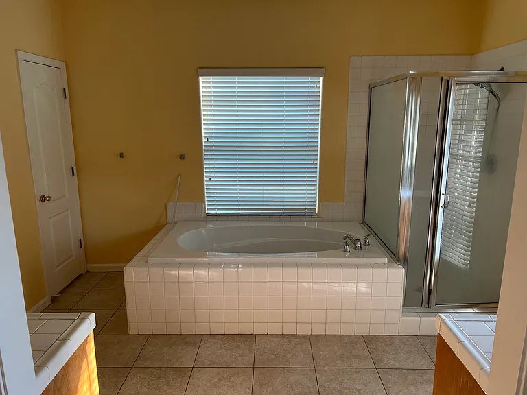W Celeste Ave — Photo 9