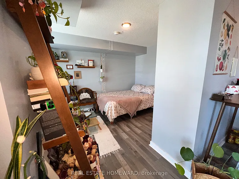 100 Western Battery Rd #1104 — Photo 9