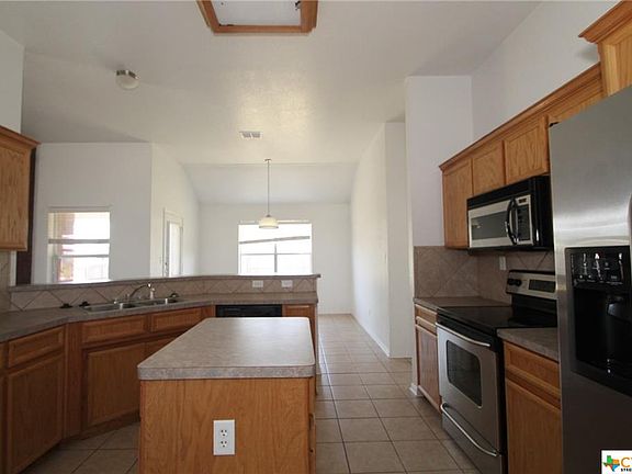 3rd image of 4300 Flamingo Dr