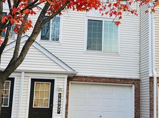 15537 Flight Way, Saint Paul, MN 55124