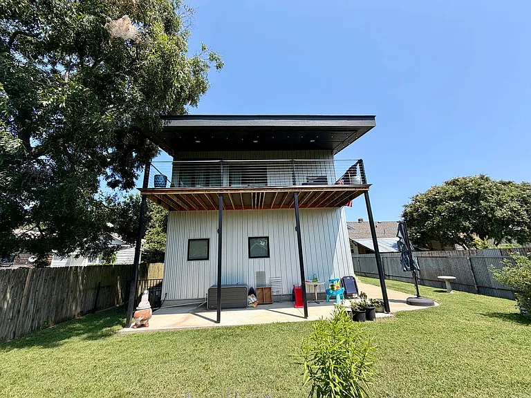 1014 S Quincy Ave — Photo 30