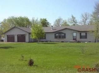 26063 Island Rd, Cleveland, MN 56017