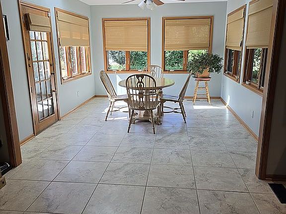5th image of 3 Ashwood Ct
