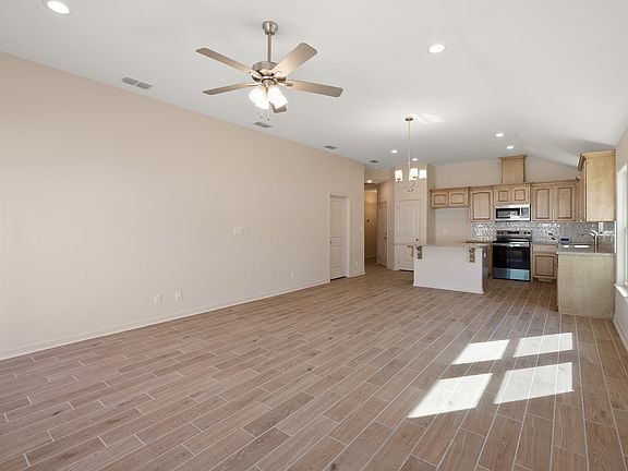 3rd image of 3700 Westway Ave