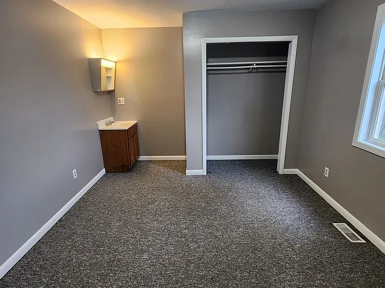 1151 Johnson Ave — Photo 6