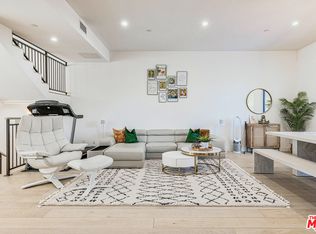 4713 Wilshire Blvd, Los Angeles, CA 90010