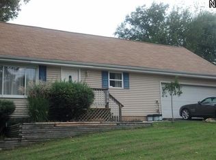 2529 W River Rd N, Elyria, OH 44035