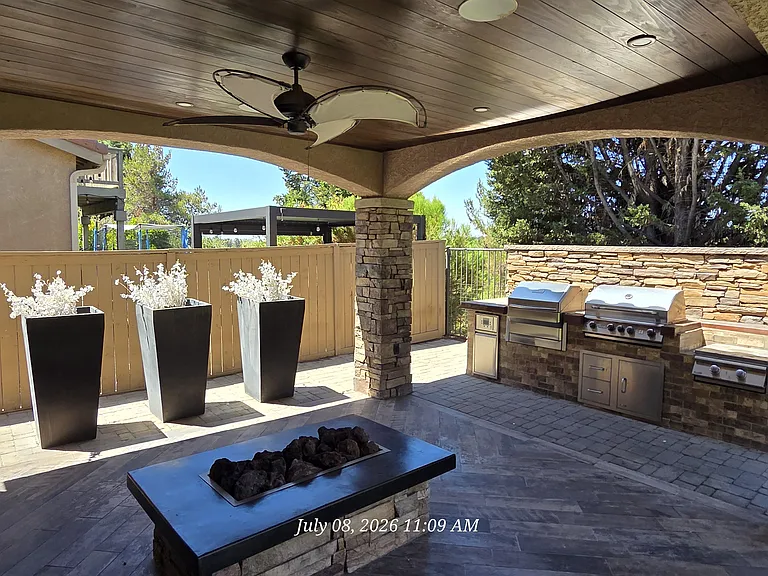 1340 Long View Dr — Photo 24