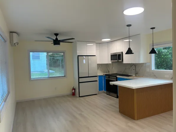 1627 Paula Dr #1, Honolulu, HI 96816