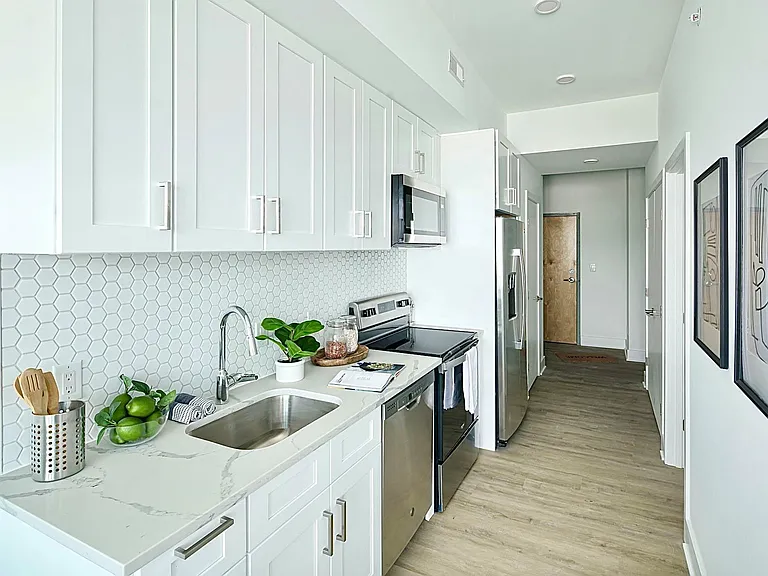 1324 Frankford Ave — Photo 8