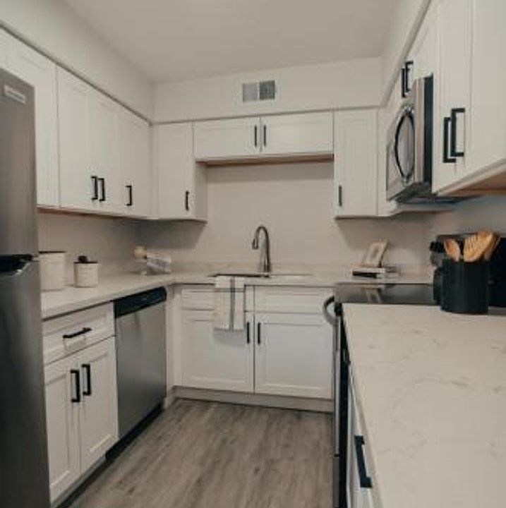 1st image of 2026 S Hammond Dr APT 203