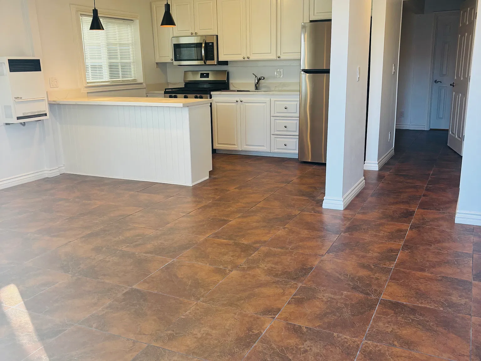 274 Cliff Drive — Photo 3