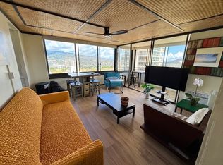 2410 Cleghorn St APT 2702, Honolulu, HI 96815