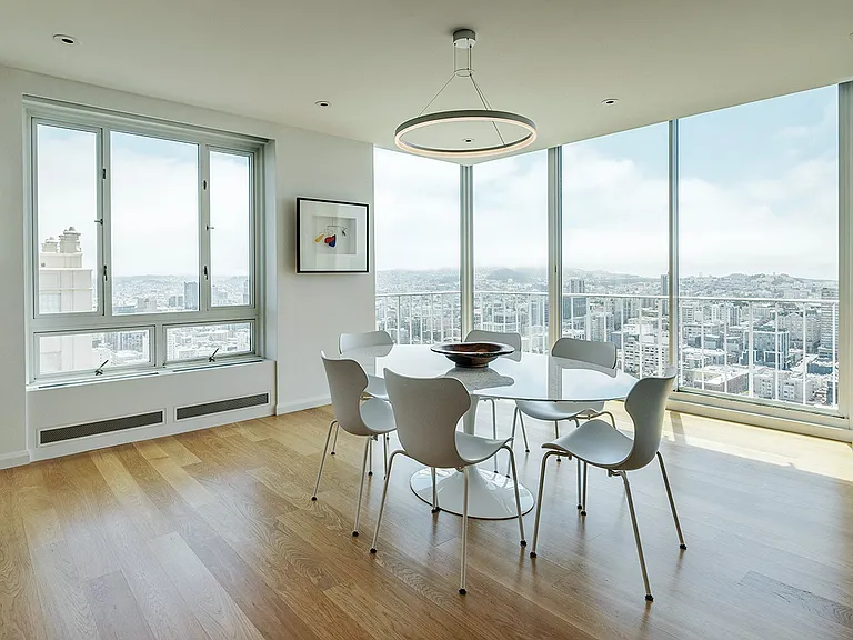 1200 California St #19D — Photo 6