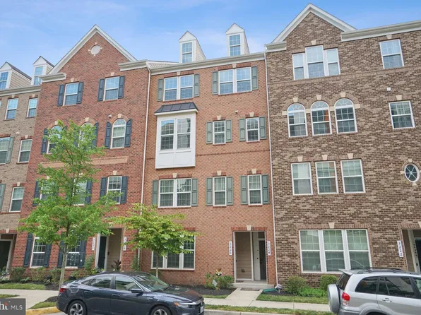 3224 Yeager Dr Unit 6K, Herndon, VA 20171