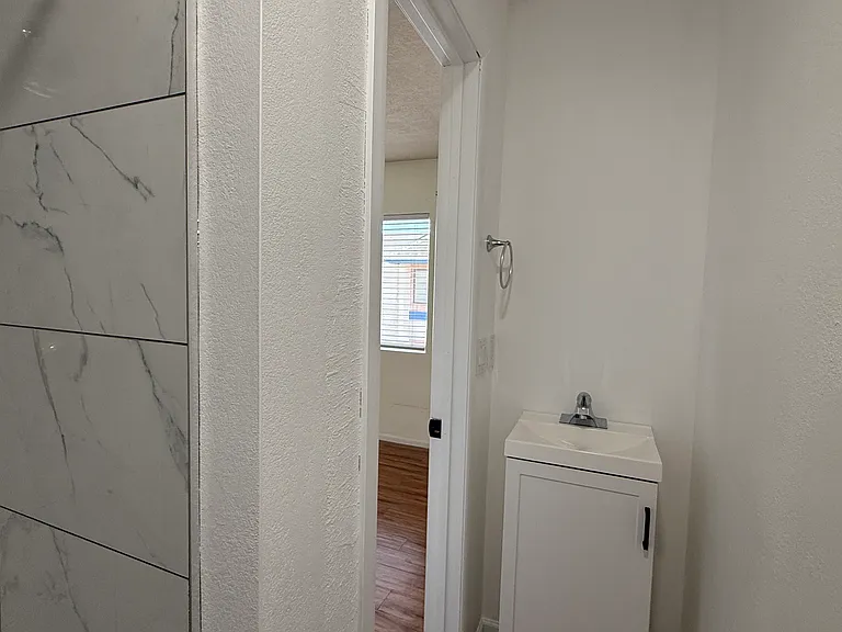 Private Bathroom in Bedroom 2