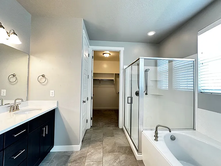 5042 W Willow Way — Photo 17