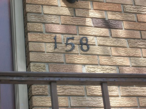 2nd image of 158-160 Niagara St