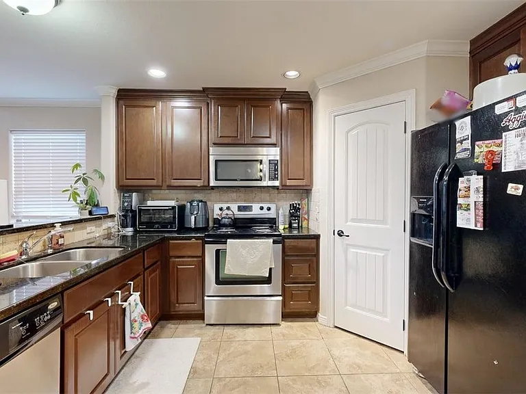 454 Chimney Hill Dr — Photo 8