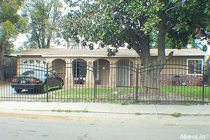 1st image of 661 Las Palmas Ave
